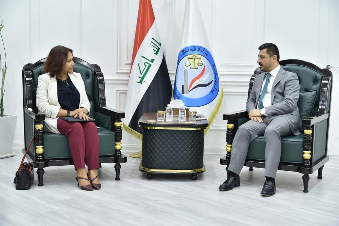 خلال استقباله مديرة مكتب اليونسيف في العراق..