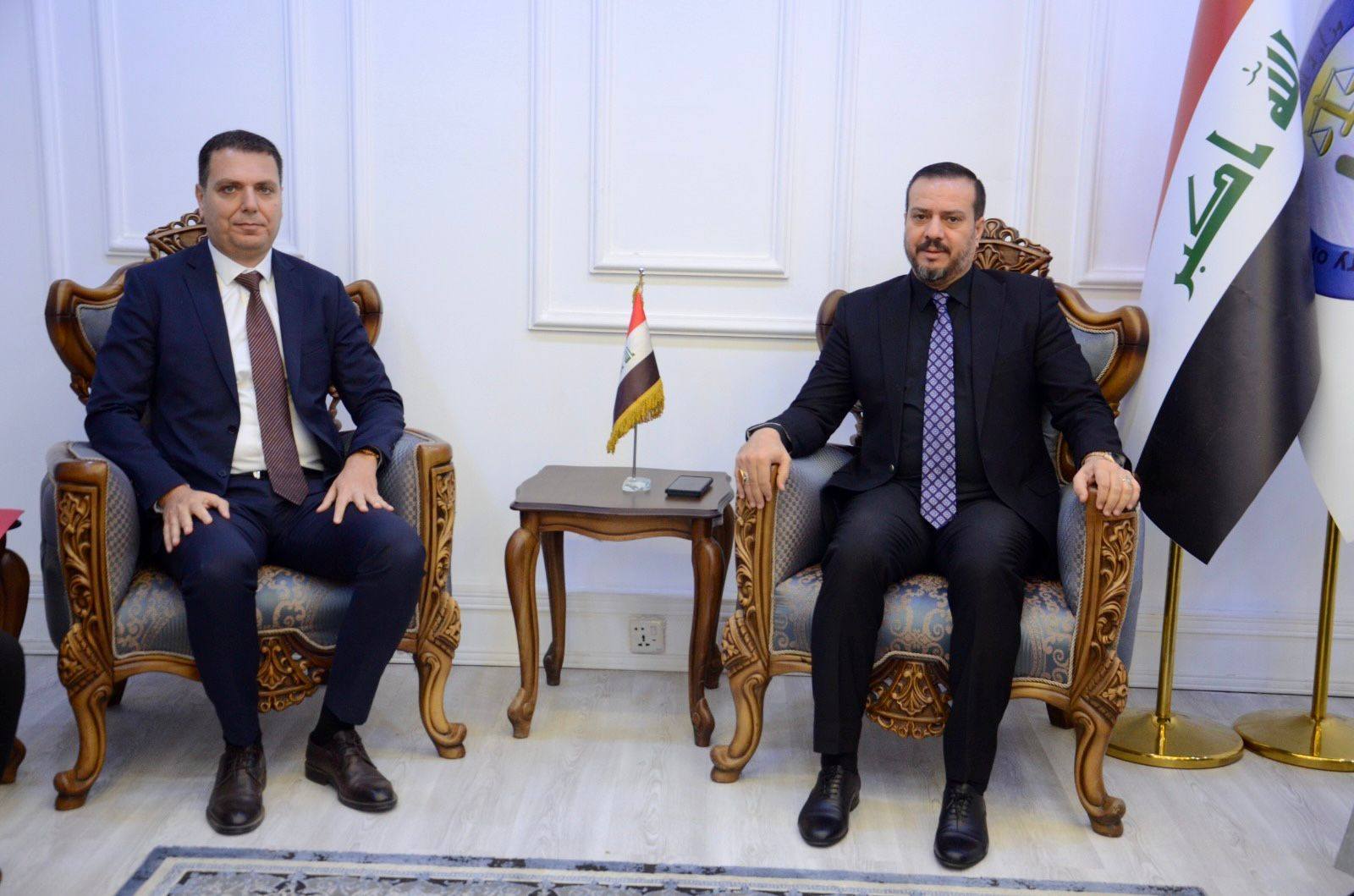 مدير عام دائرة العلاقات العدلية يبحث مع مستشار السفارة التركية أوضاع النزلاء الأتراك وتنظيم الزيارات القنصلية