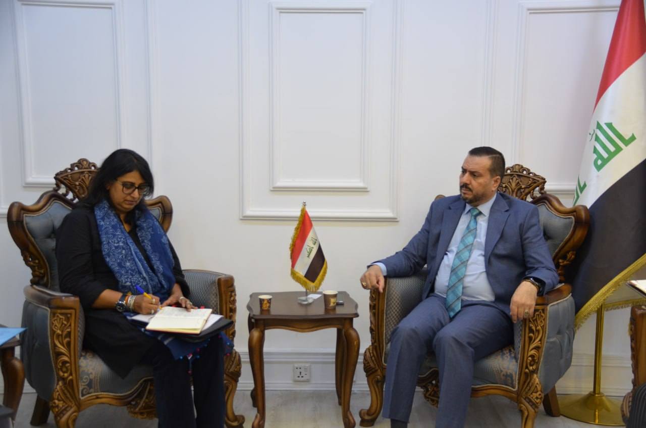 مدير عام دائرة العلاقات العدلية يلتقي منسق شؤون الاحتجاز في اللجنة الدولية للصليب الاحمر في العراق