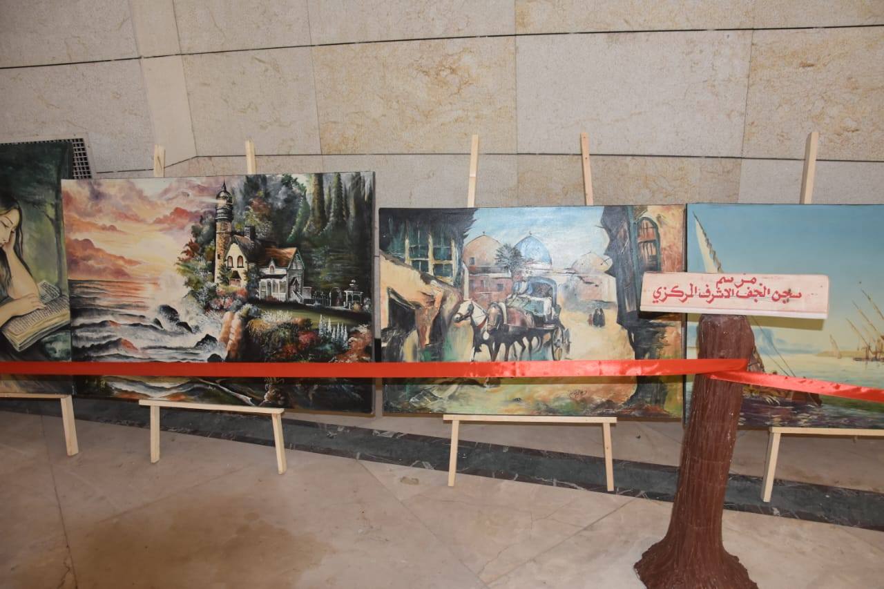 لعرض نتاج البرامج التأهيلية واكتساب المهارات.. سجن النجف يشارك في معرض الزهور في قصر الثقافة التابع للمحافظة