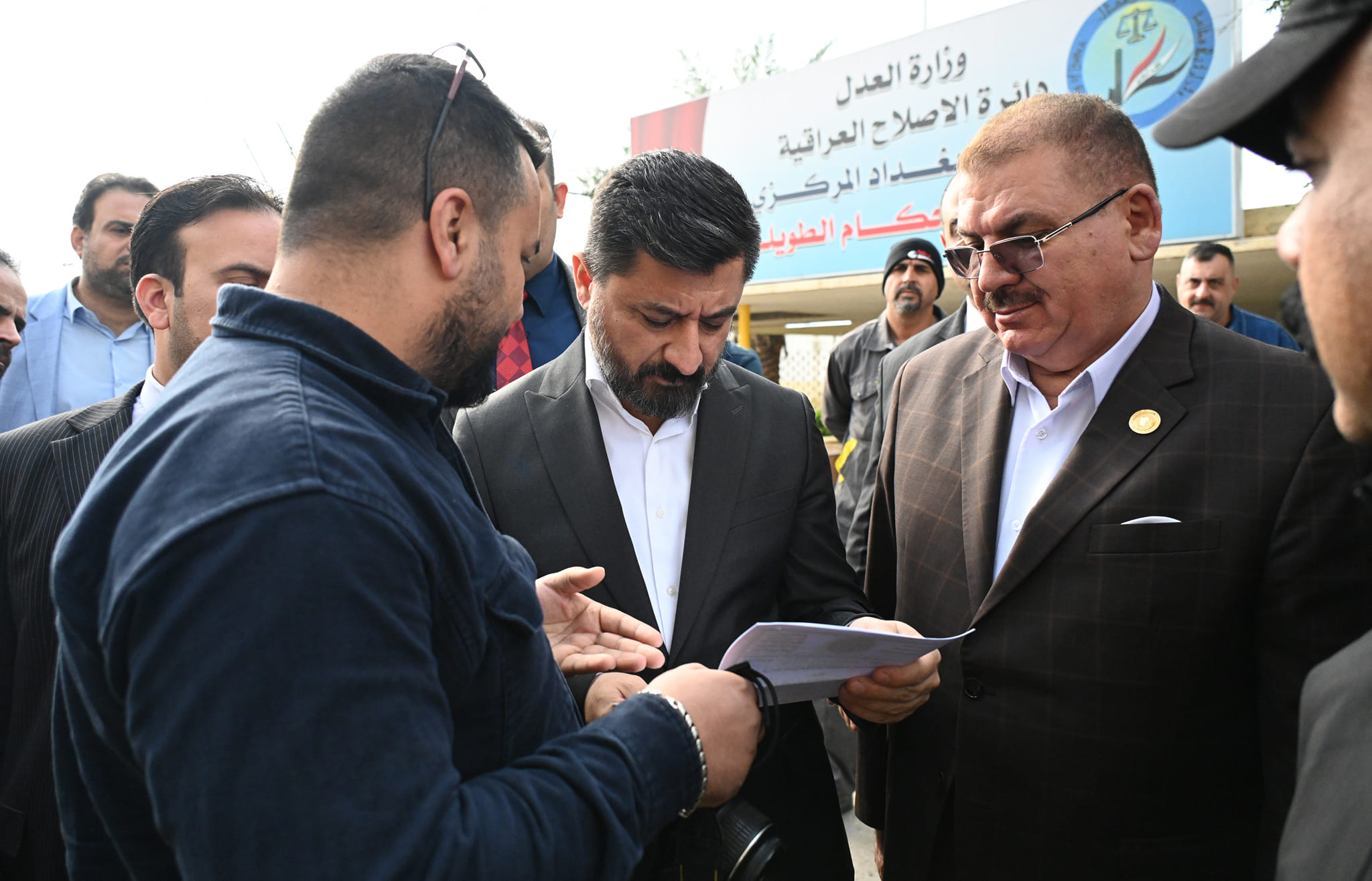 زيارة مفاجئة لمعالي وزير العدل د. خالد شواني الى سجن بغداد المركزي