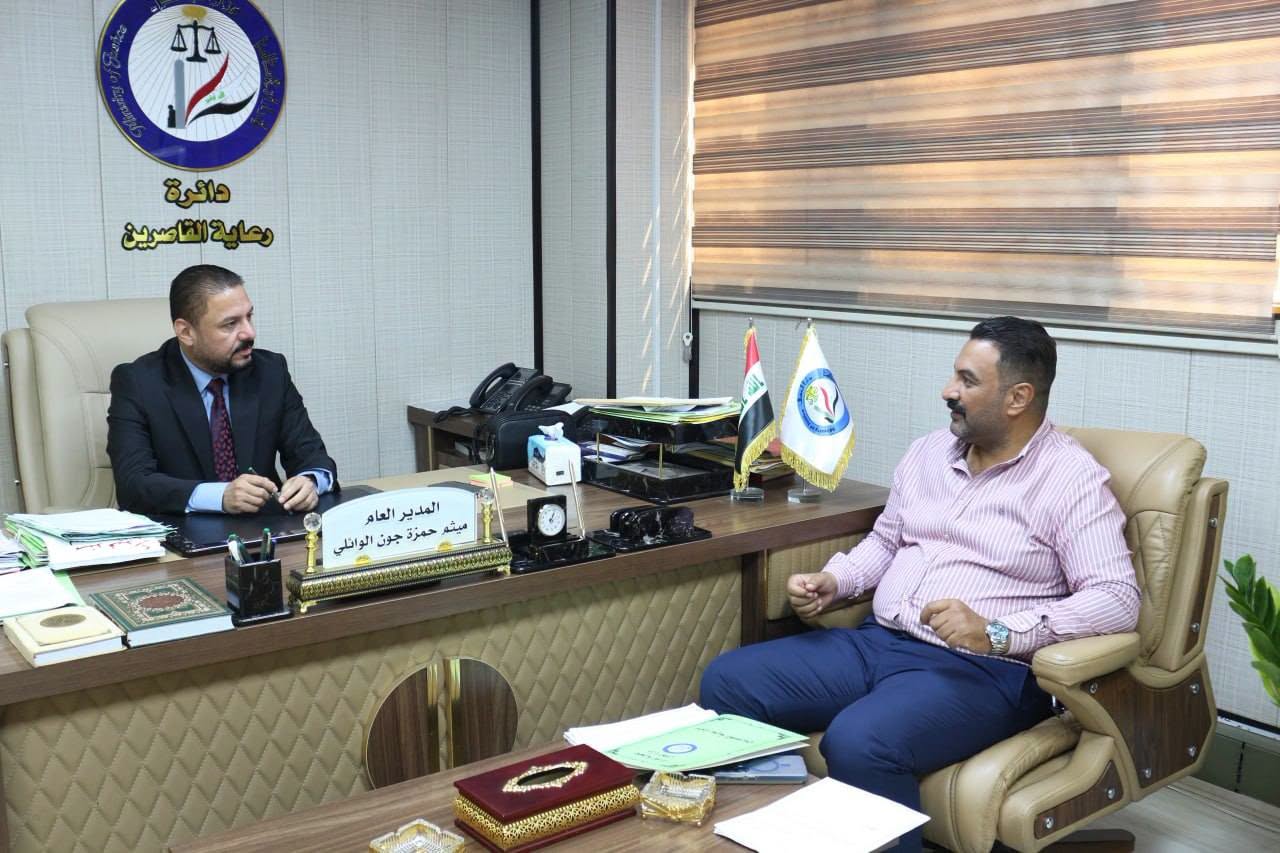 مدير عام دائرة رعاية القاصرين يلتقي المواطنين ضمن اللقاءات الاسبوعية