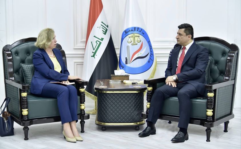 وزير العدل د.خالد شواني يستقبل السفيرة الأسترالية لدى العراق