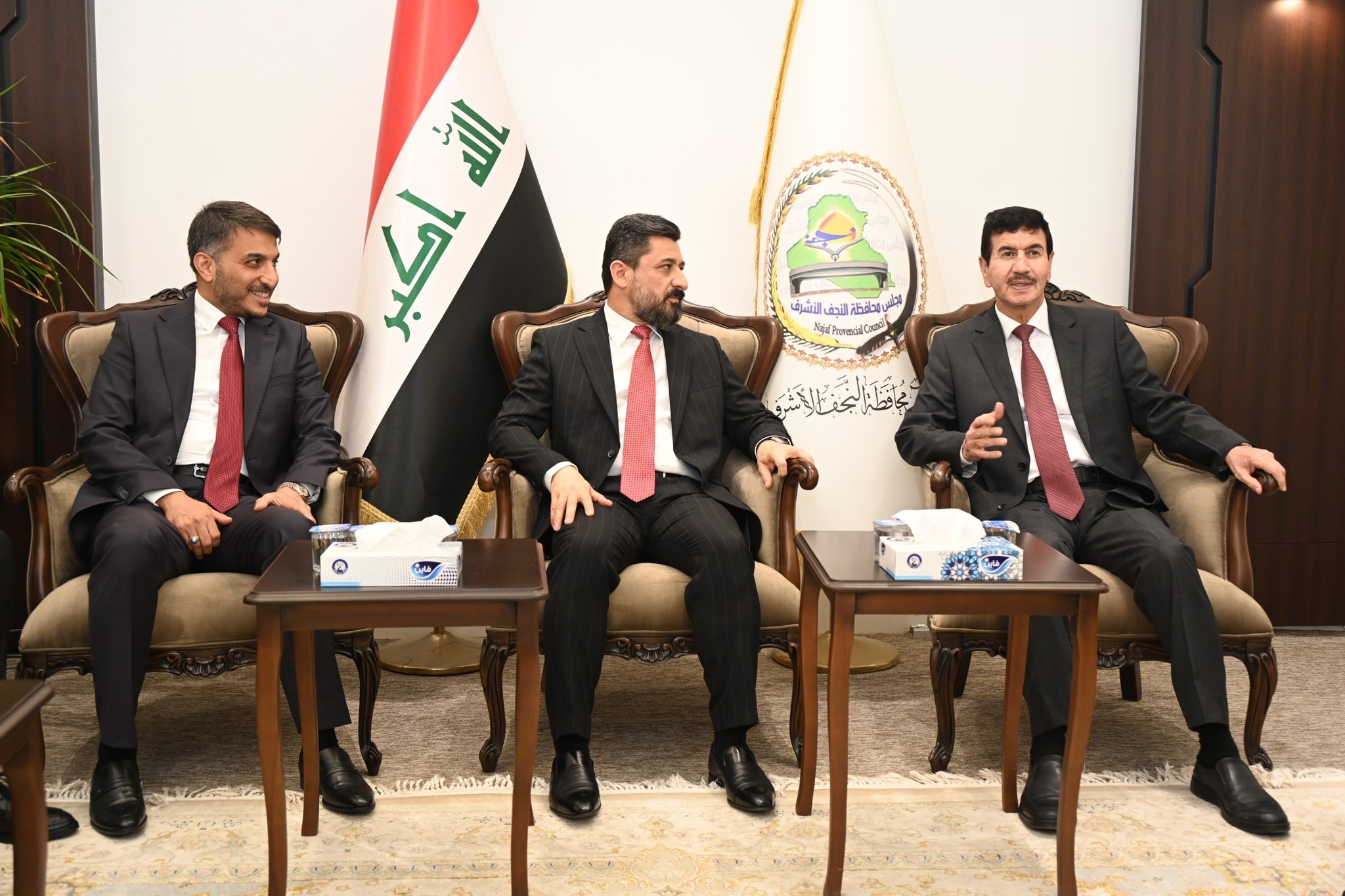 وزير العدل يلتقي رئيس مجلس محافظة النجف الأشرف ويوجه باستحداث ملاحظيتي تسجيل عقاري في المشخاب والعباسية خدمة لاهالي القضائين