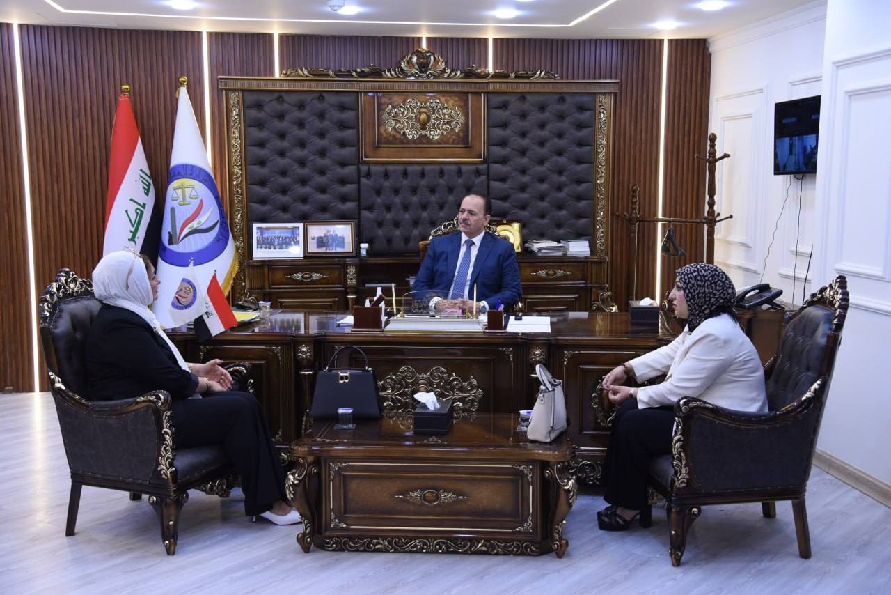 وكيل وزارة العدل يبحث مع كلية التربية للبنات إنشاء مركز تعليمي داخل المؤسسات الإصلاحية لدعم تأهيل النزيلات