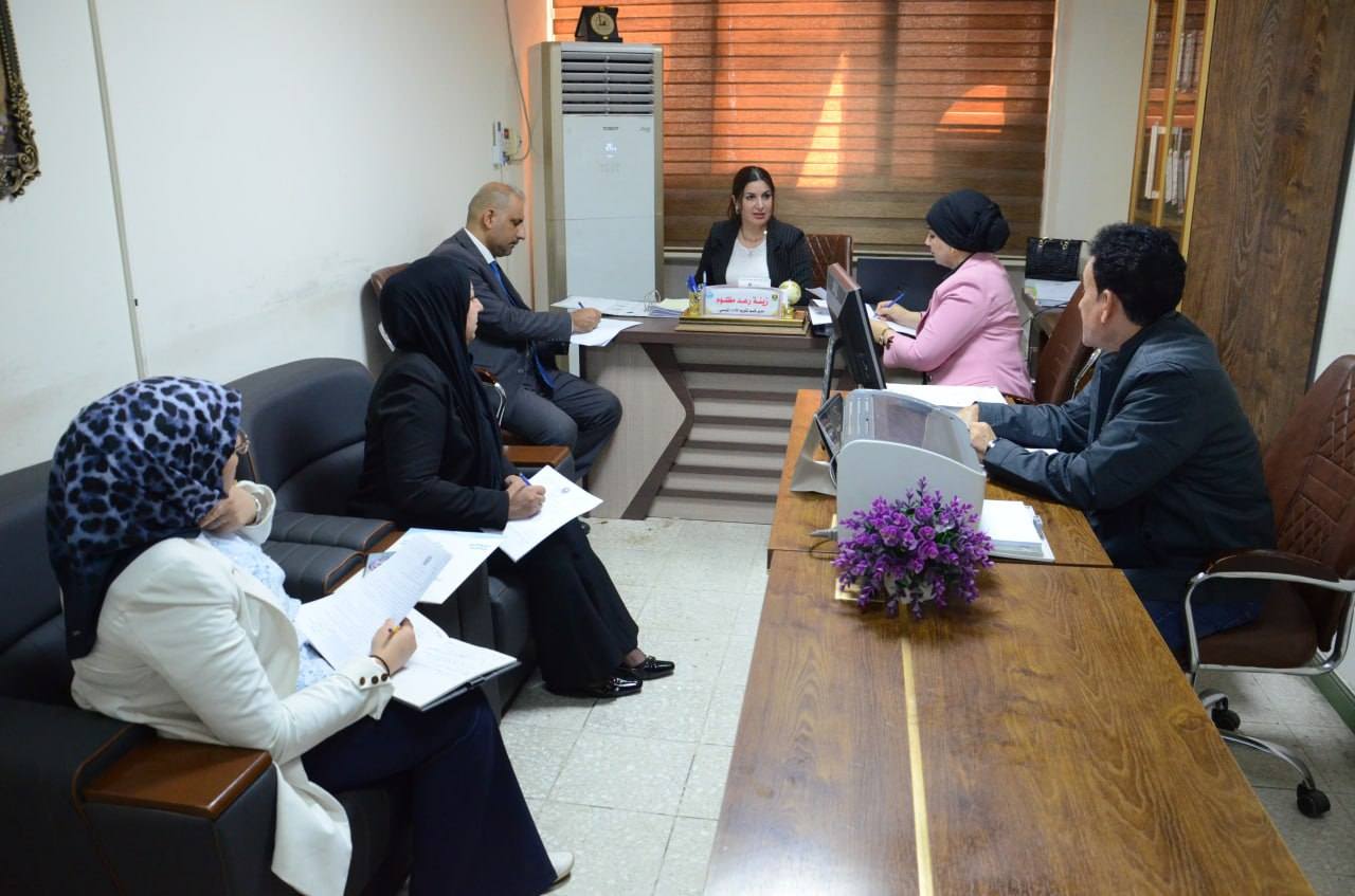 وزارة العدل تبحث تطوير آليات متابعة الأنشطة التطوعية في الدوائر المركزية