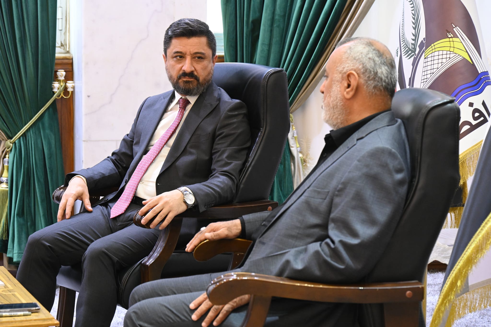 وزير العدل د. خالد شواني يلتقي محافظ ميسان الاستاذ علي دواي ويبحث معه انشاء مجمعات عدلية في المحافظة .