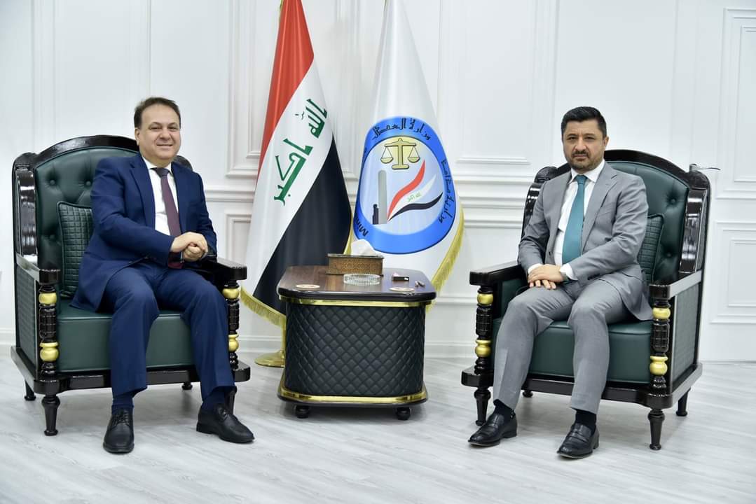 وزير العدل يستقبل السفير اللبناني في بغداد ويبحث معه عقد اتفاقية التعاون في مجال تبادل المحكومين 