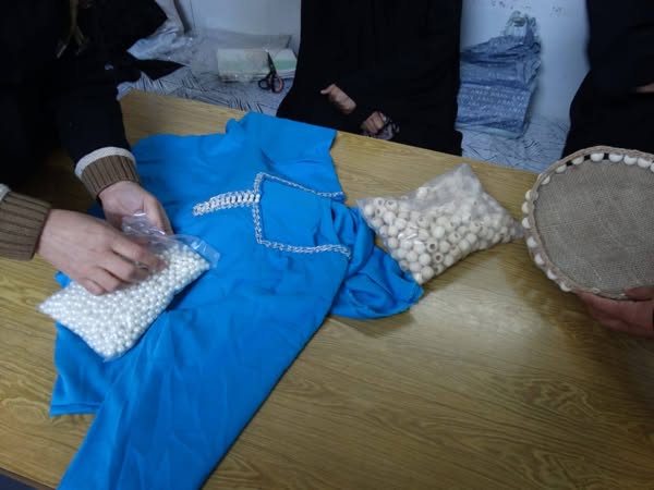 ورش فنية وحرفية في سجن الحلة للنساء لتعزيز التأهيل وبناء المهارات