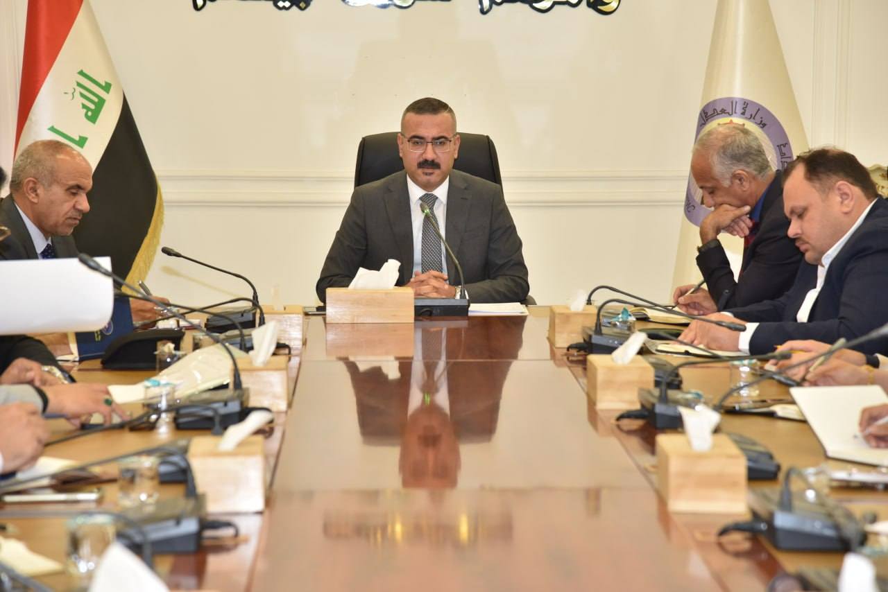 دائرة حقوق الإنسان تعقد اجتماعًا تشاوريًا لمتابعة تنفيذ الخطة الوطنية لحقوق الإنسان
