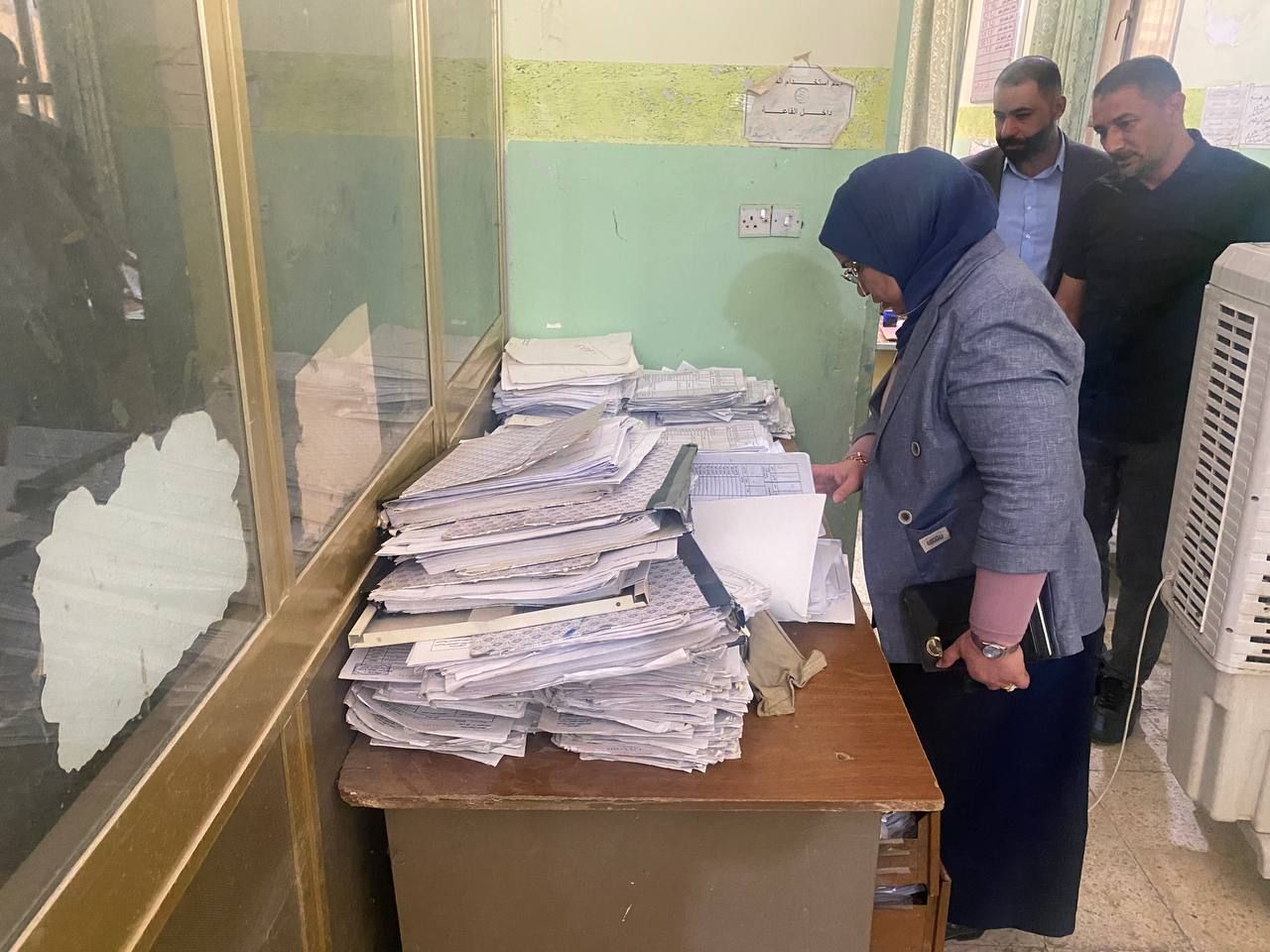 لمتابعة سير العمل... مدير عام دائرة التسجيل العقاري تجري زيارة تفقدية لمديرية تسجيل عقاري الخالص