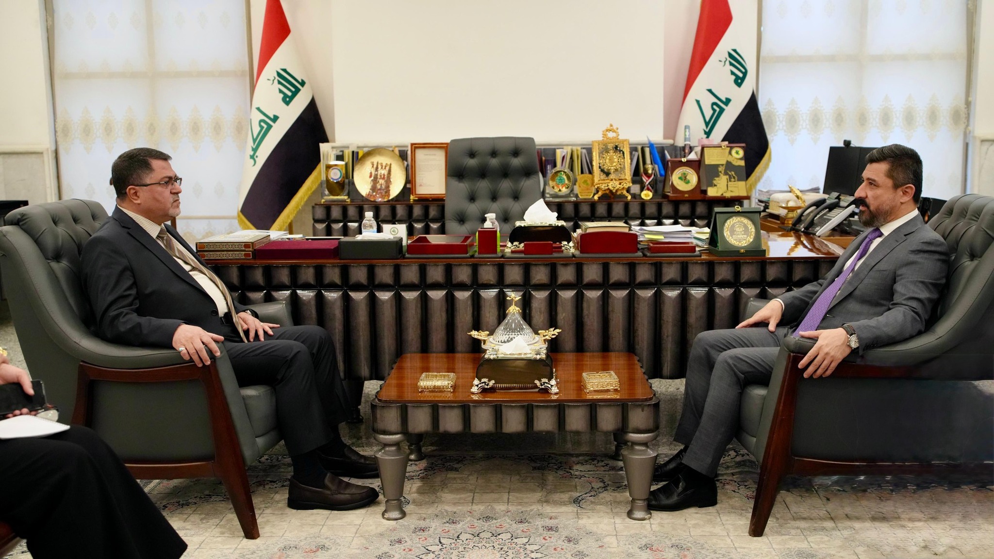 وزير العدل يلتقي رئيس الهيئة الوطنية للاستثمار لبحث سبل المضي بأنشاء مجمعات عدلية حديثة عبر الاستثمار