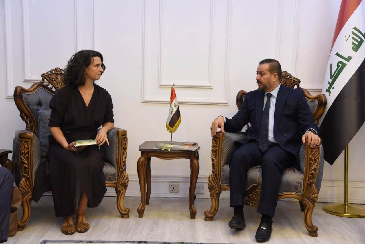 مدير عام دائرة العلاقات العدلية يبحث مع القنصل الفرنسي اوضاع النزلاء الفرنسيين المودعين في المؤسسات الاصلاحية