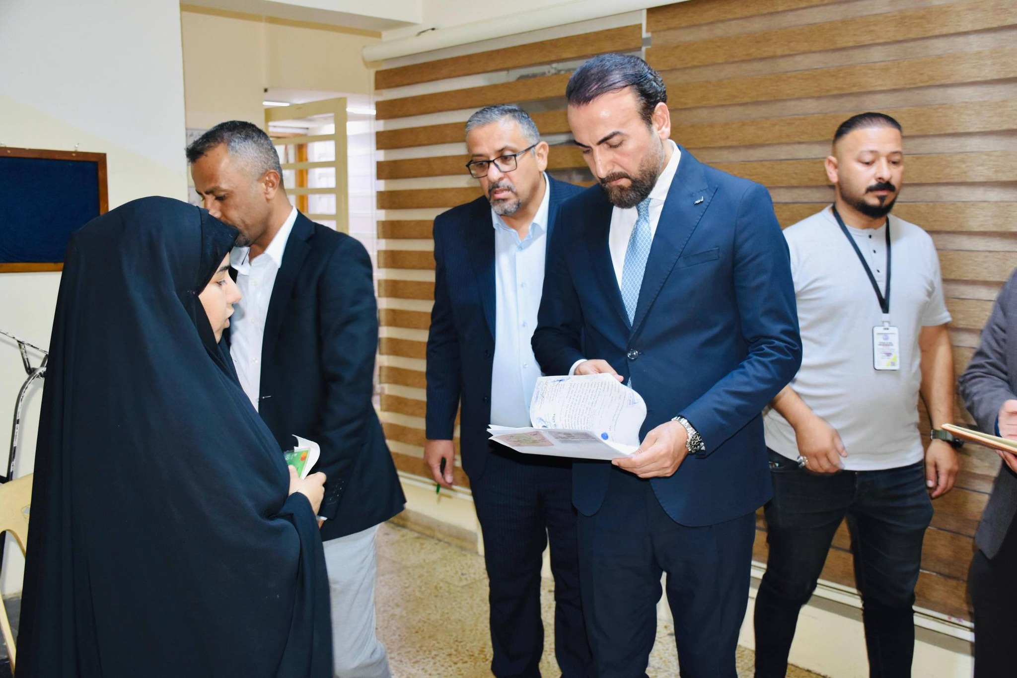 مدير عام دائرة الكتاب العدول يتفقد كاتب عدل الأعظمية ويؤكد تطوير الأداء وتسهيل معاملات المواطنين
