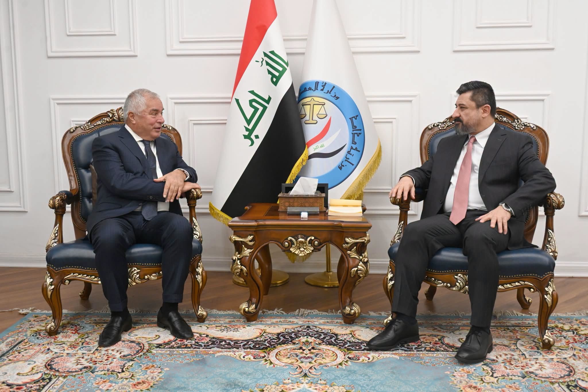وزير العدل يستقبل سفير جمهورية طاجيكستان ويبحث معه استكمال إجراءات توقيع اتفاقية لتبادل المحكومين بين بغداد ودوشنبه
