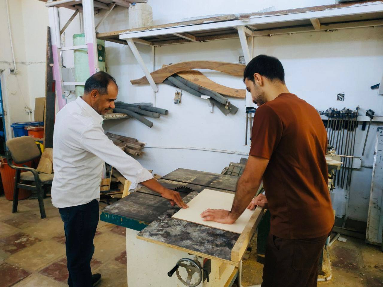 سجن الحلة المركزي يطلق دورات تدريبية للنزلاء في مجالات مهنية ورياضية